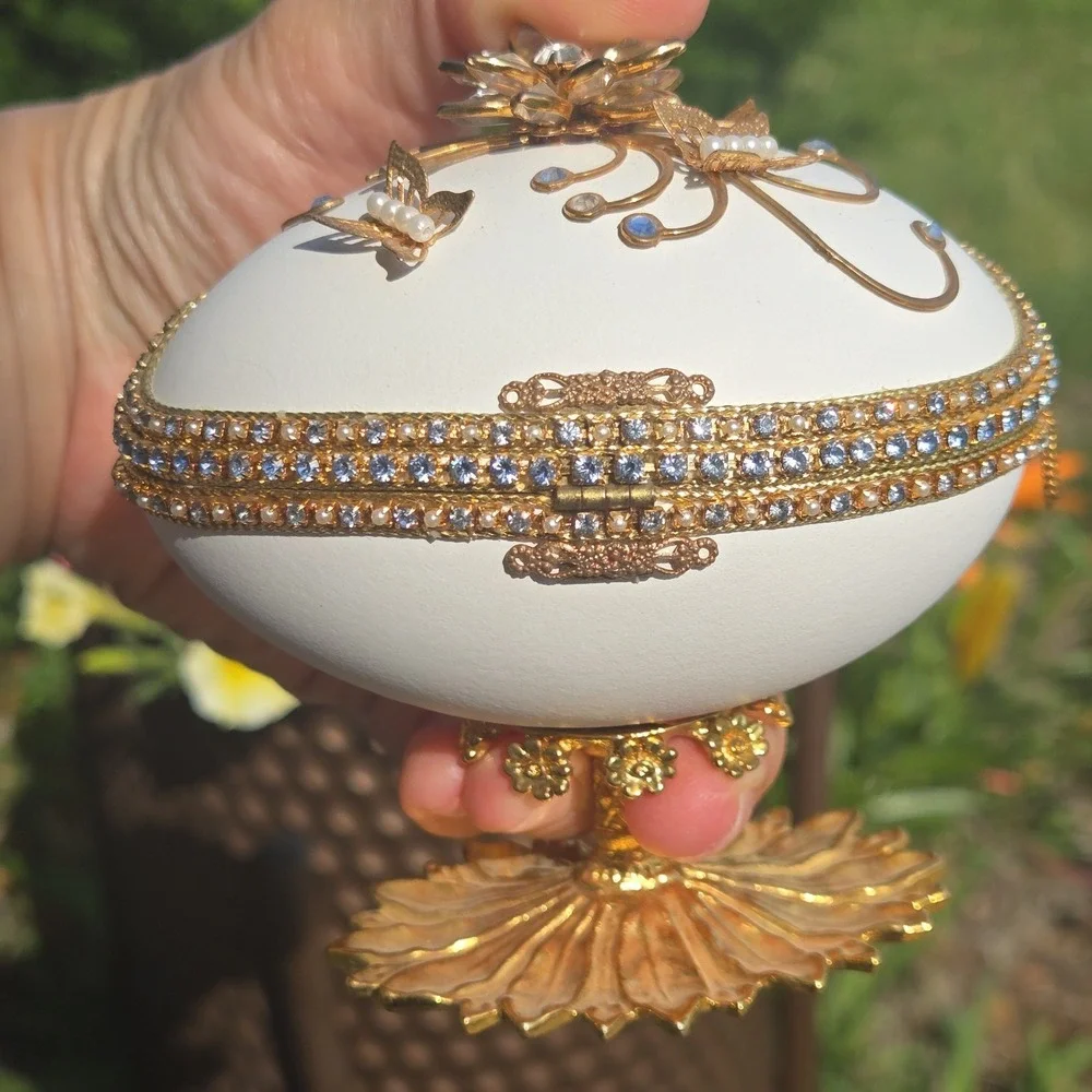 Decorated Egg Trinket Box Satin Line By Eggspressions Easter Decor. Flaw!